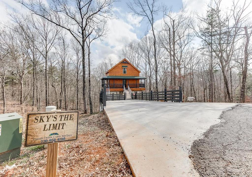 Sky'S The Limit Treehouse Near Helen, Georgia Vila Cornelia Exterior foto